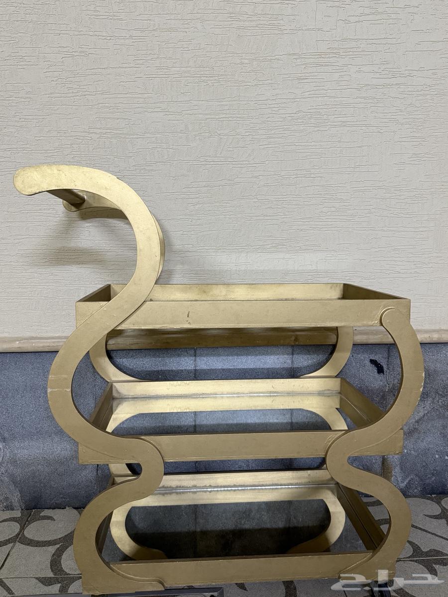 عربيه جديده ب ثلاث ارفف زجاج64608516758658110