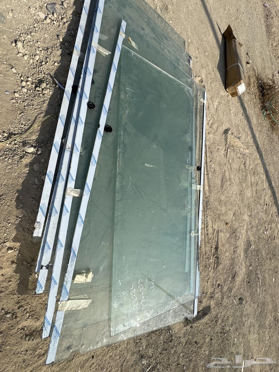 زجاج سيكرت جديد لم يستخدم64610342896514110