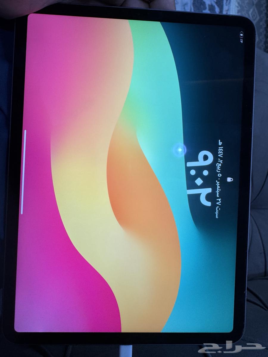 أيباد برو نظيف لم يفك على الشرط للبيع64614670919937112