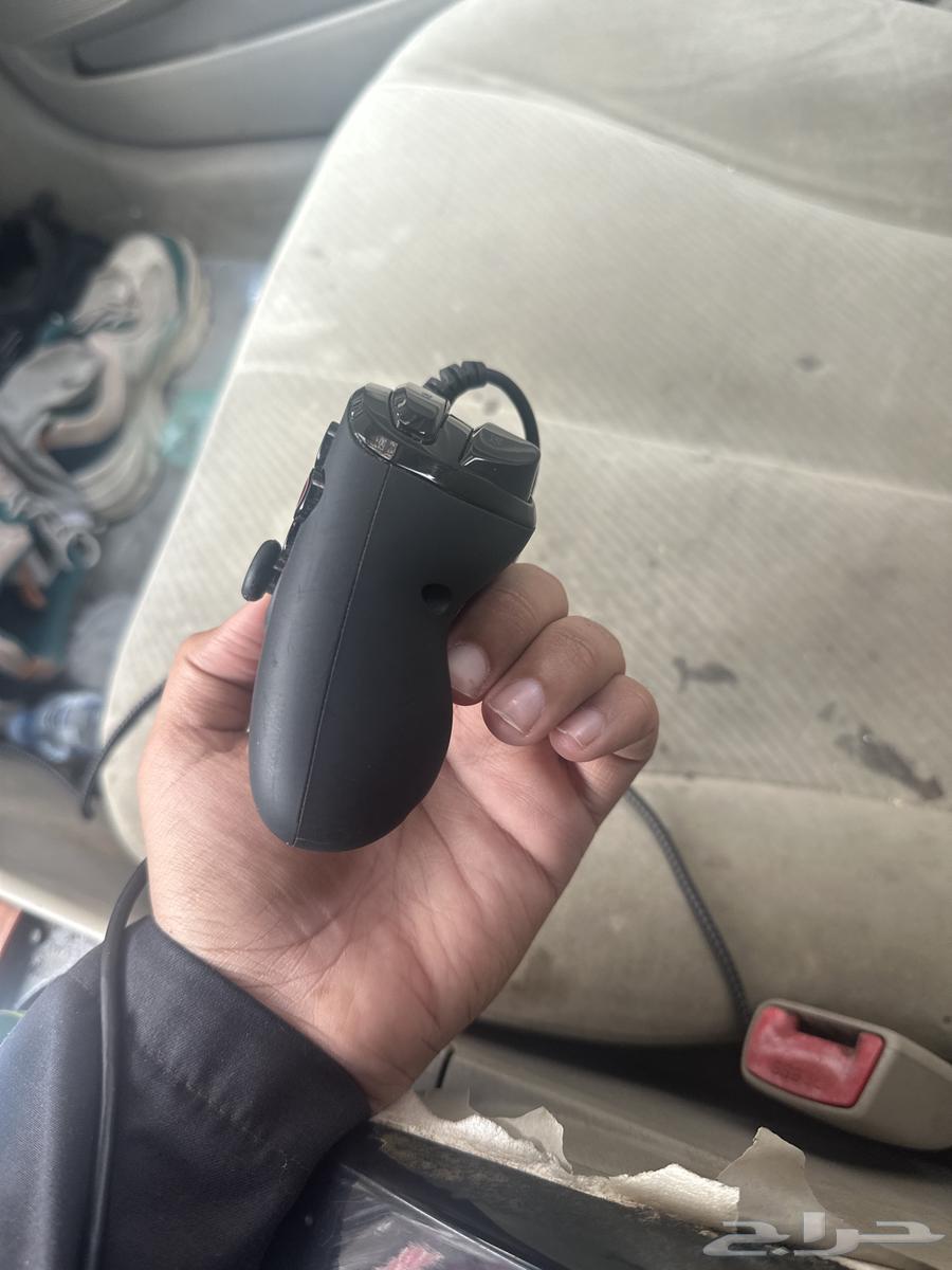 يد سوني فور64610244239106113