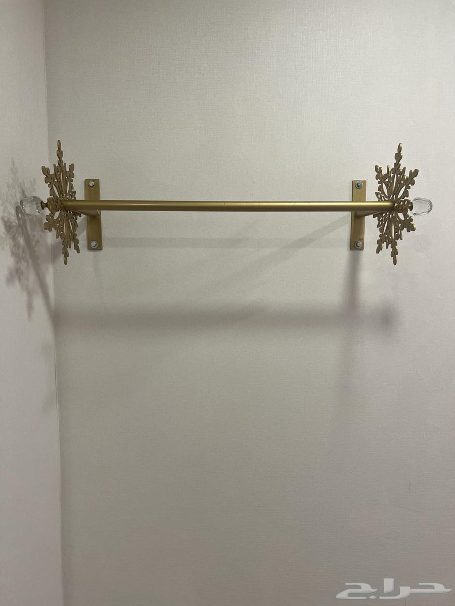 علاقة ملابس ديكور64615509750659110