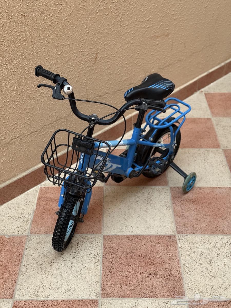 سيكل اطفال شبه جديد مقاس 12 بوصة64616078743170110