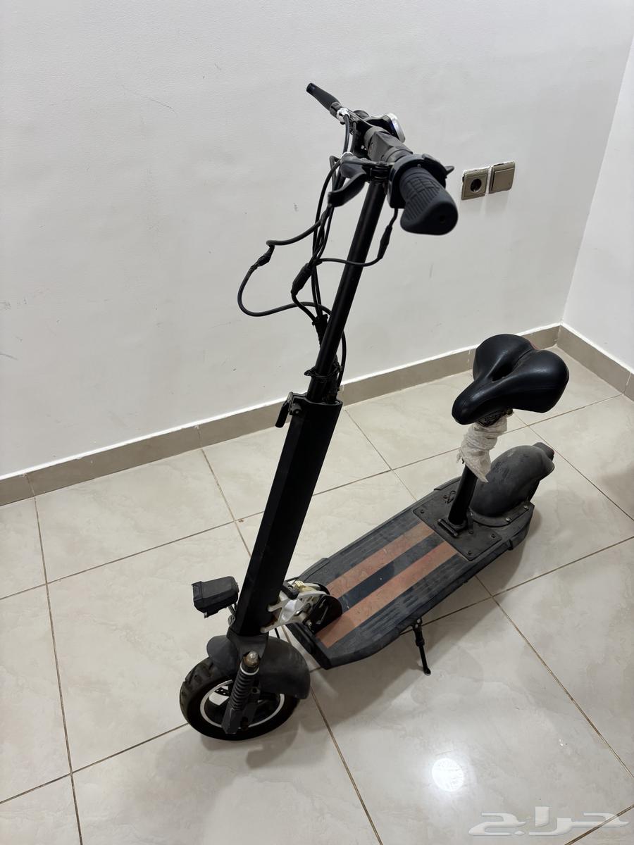 سكوتر كهربائي للبيع64615275747586110