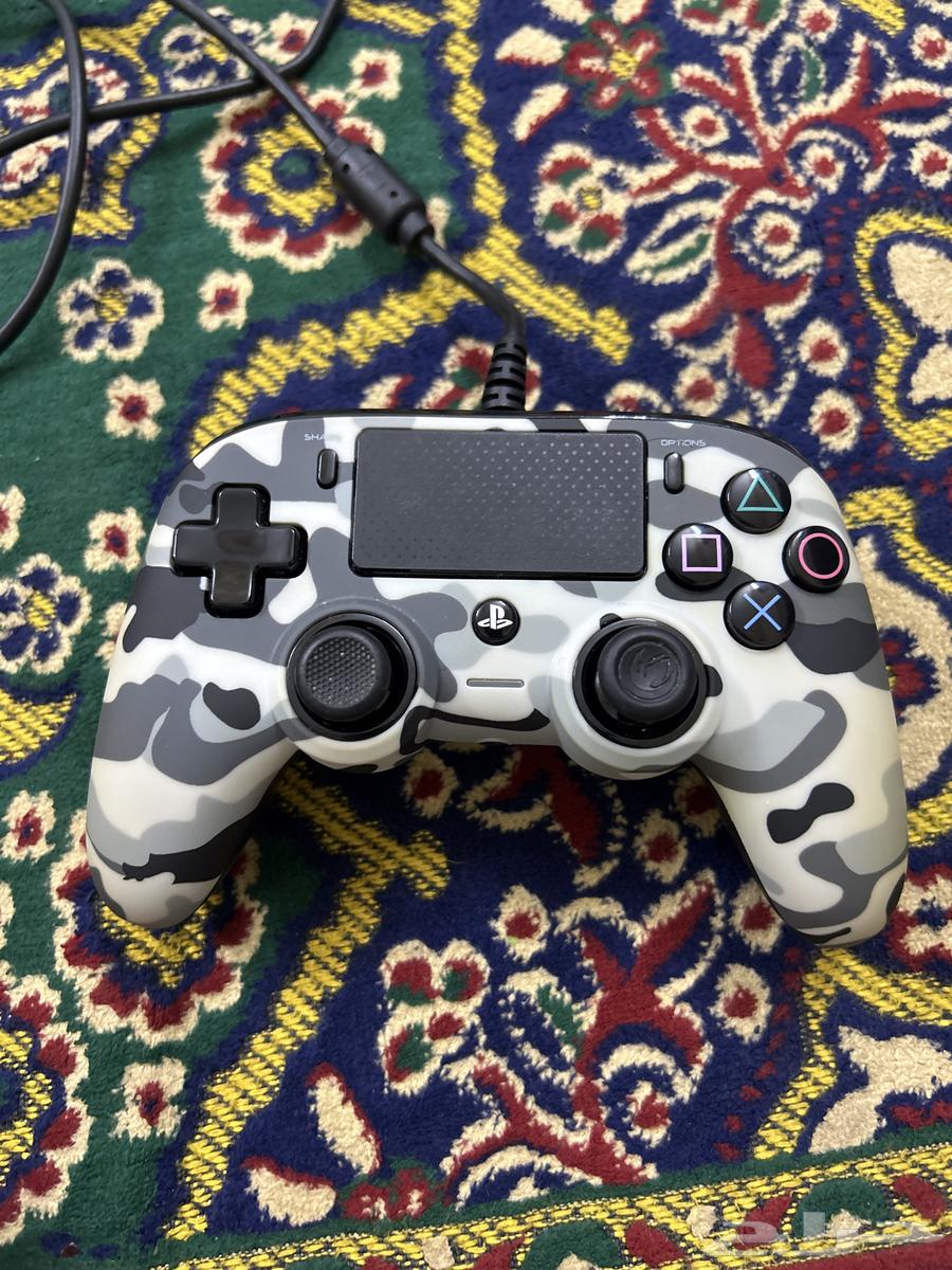 يد بلايستيشن 4 جديده استخدام 6 شهور خاليه من العيوب64609485724674110