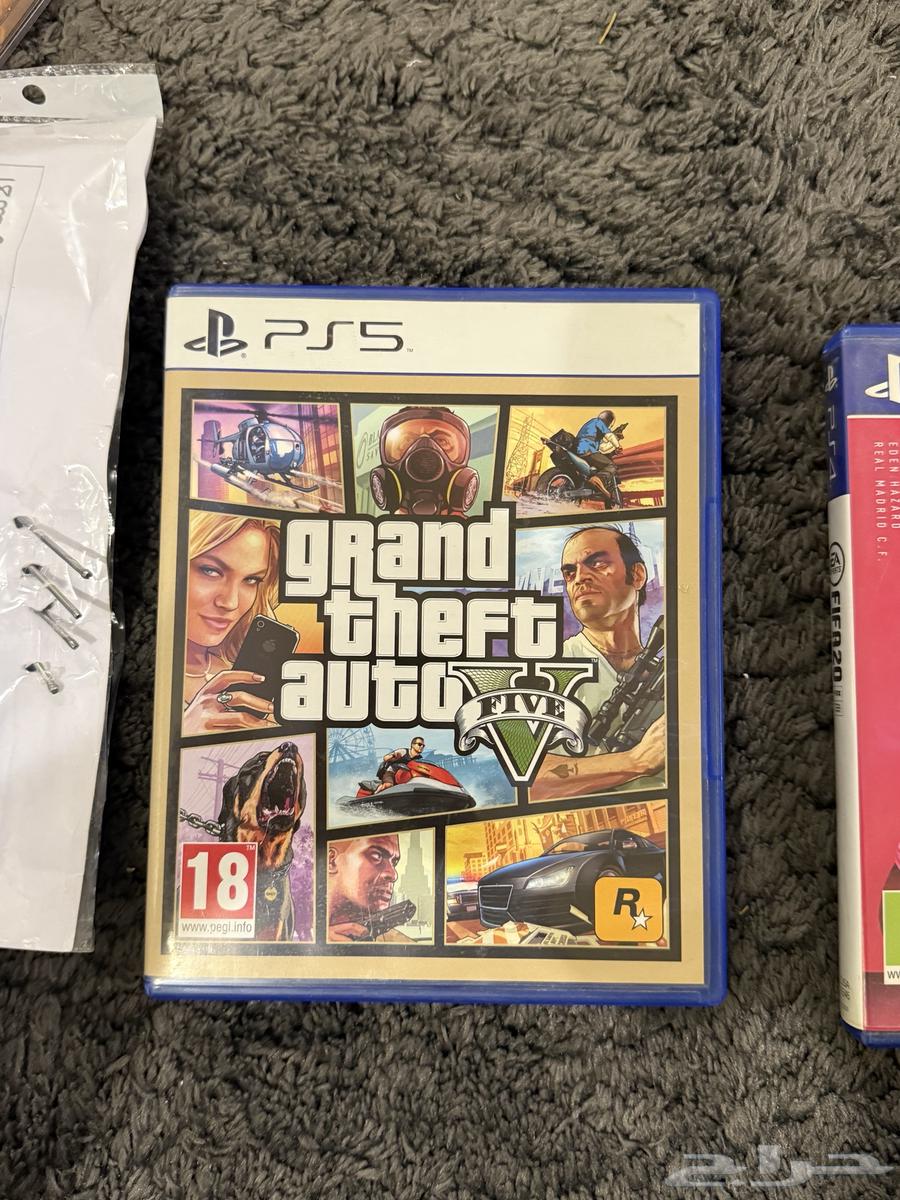 اشرطه للبيع على السوم فيه قديمه وفيه جديده64606523563394112