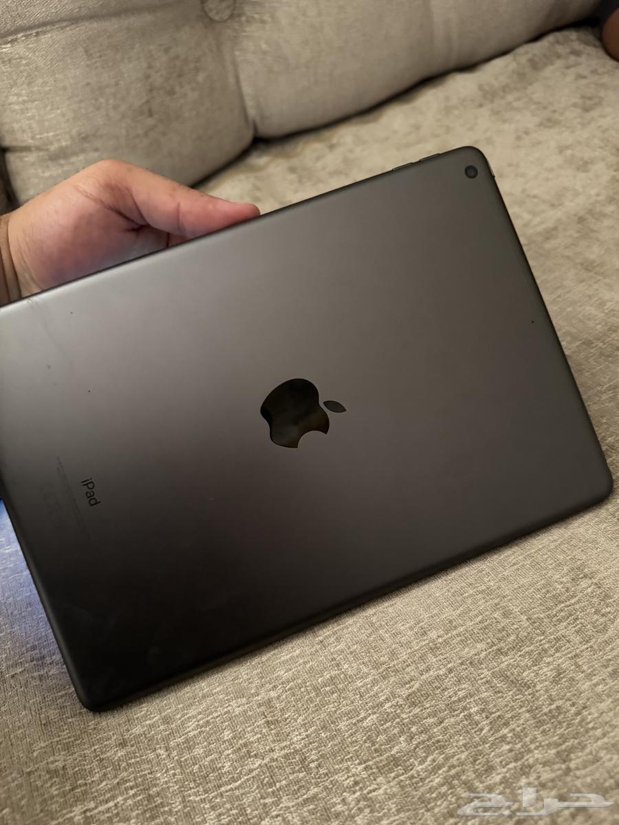 آيباد ابل نظيف جدا64611355448834112