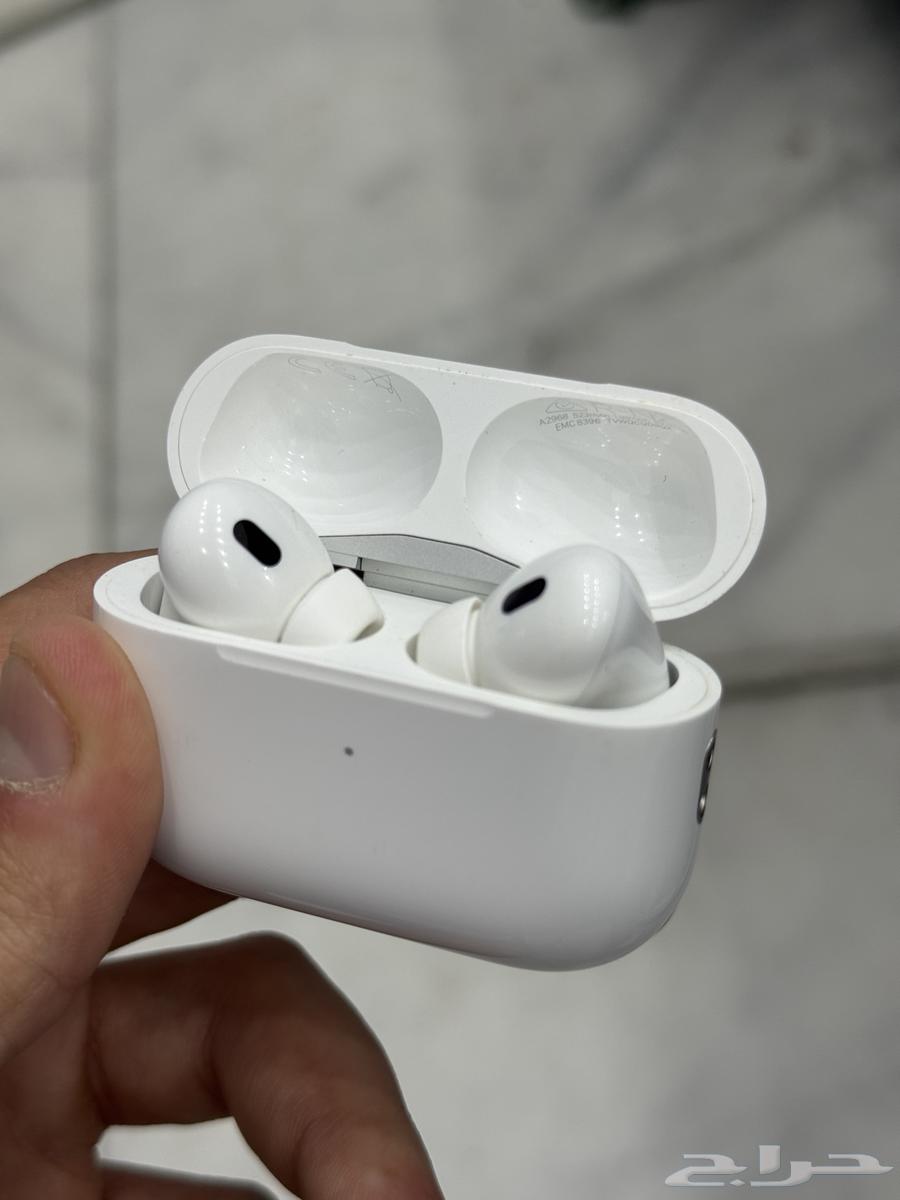 ايربودز برو 2 حاله جيده جدا64609648376322111