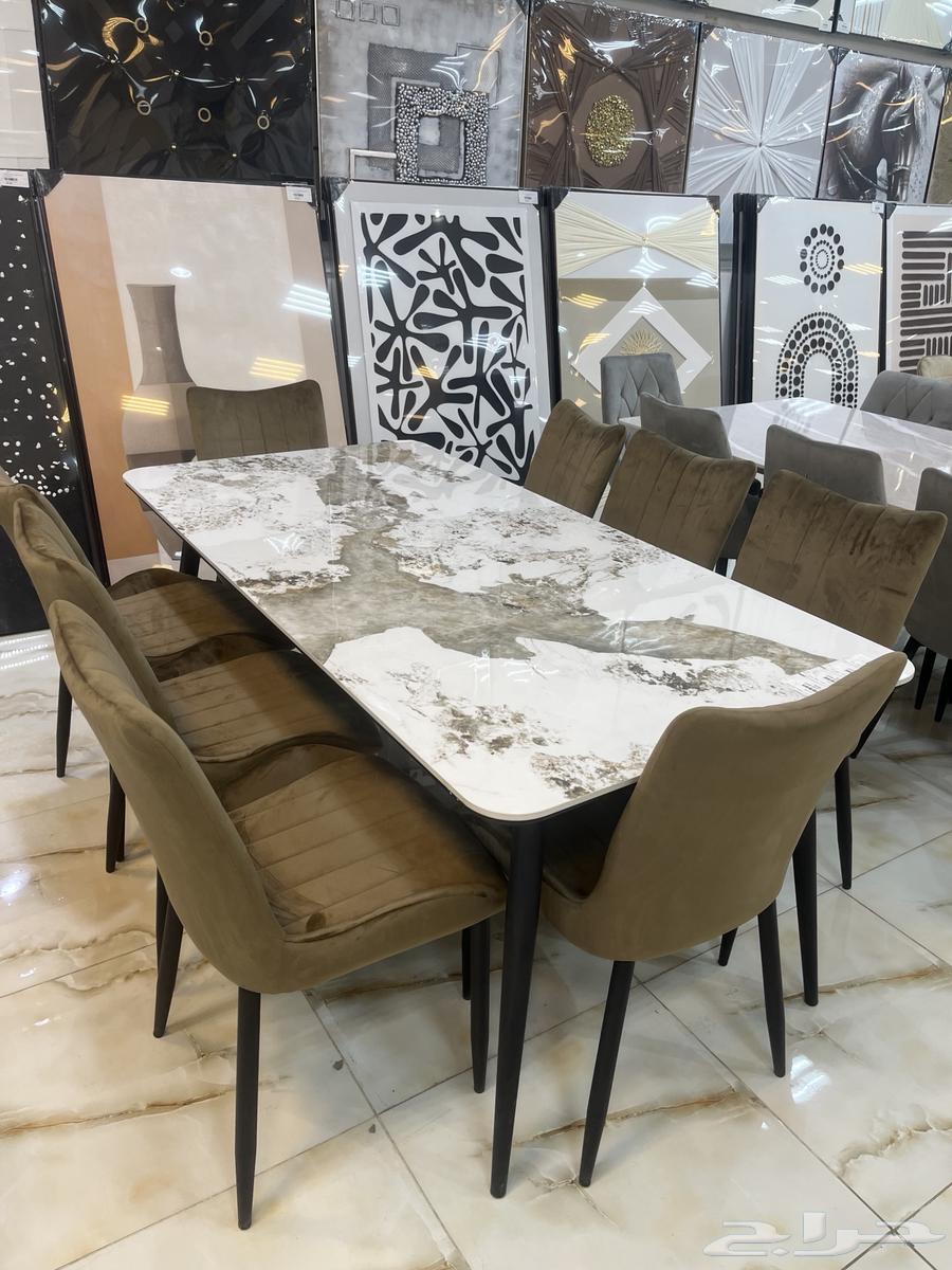 يوجد لدينا طاولات سفرة جودة عالية وسعر جيد64593814473987114