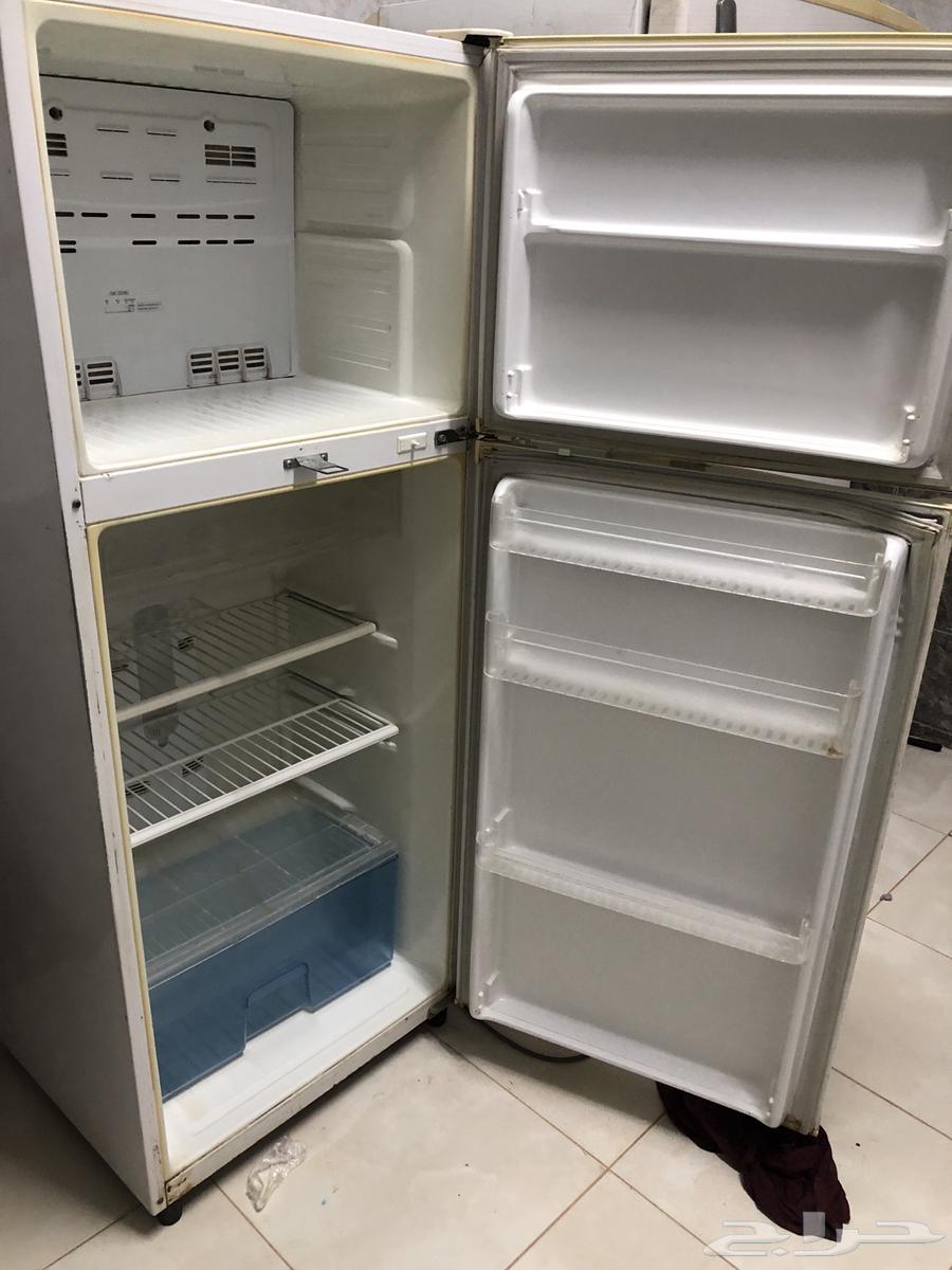 ثلاجتين للبيع كبيرة ووسط64624021867394113
