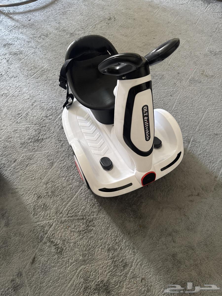 سكوتر نظيف جدا مع ريموت64609573420417110