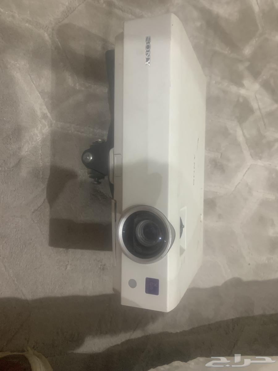 بروجيكتر للبيع64614061062531110