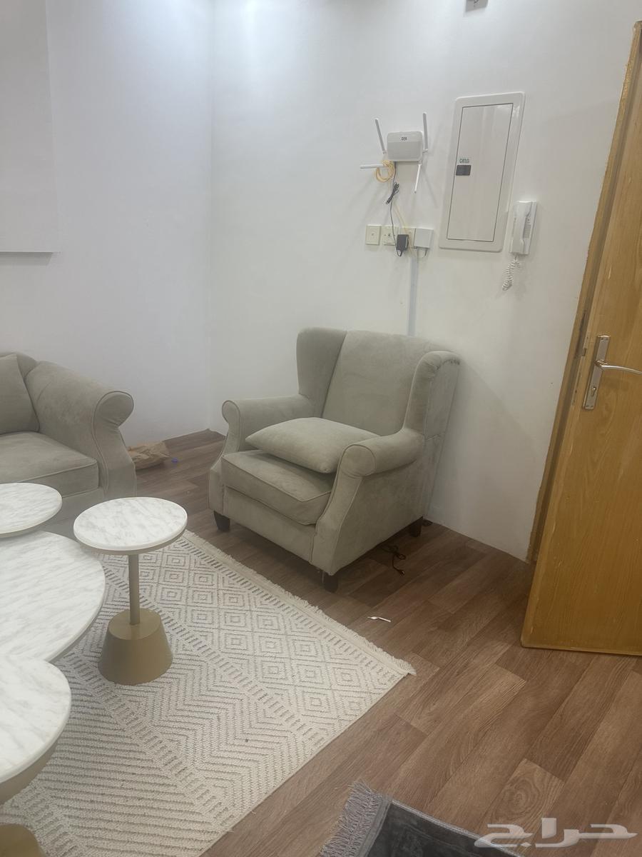 3 قطع كنب امريكي مع زوليه مع طاولات نظيفه64611980083586110