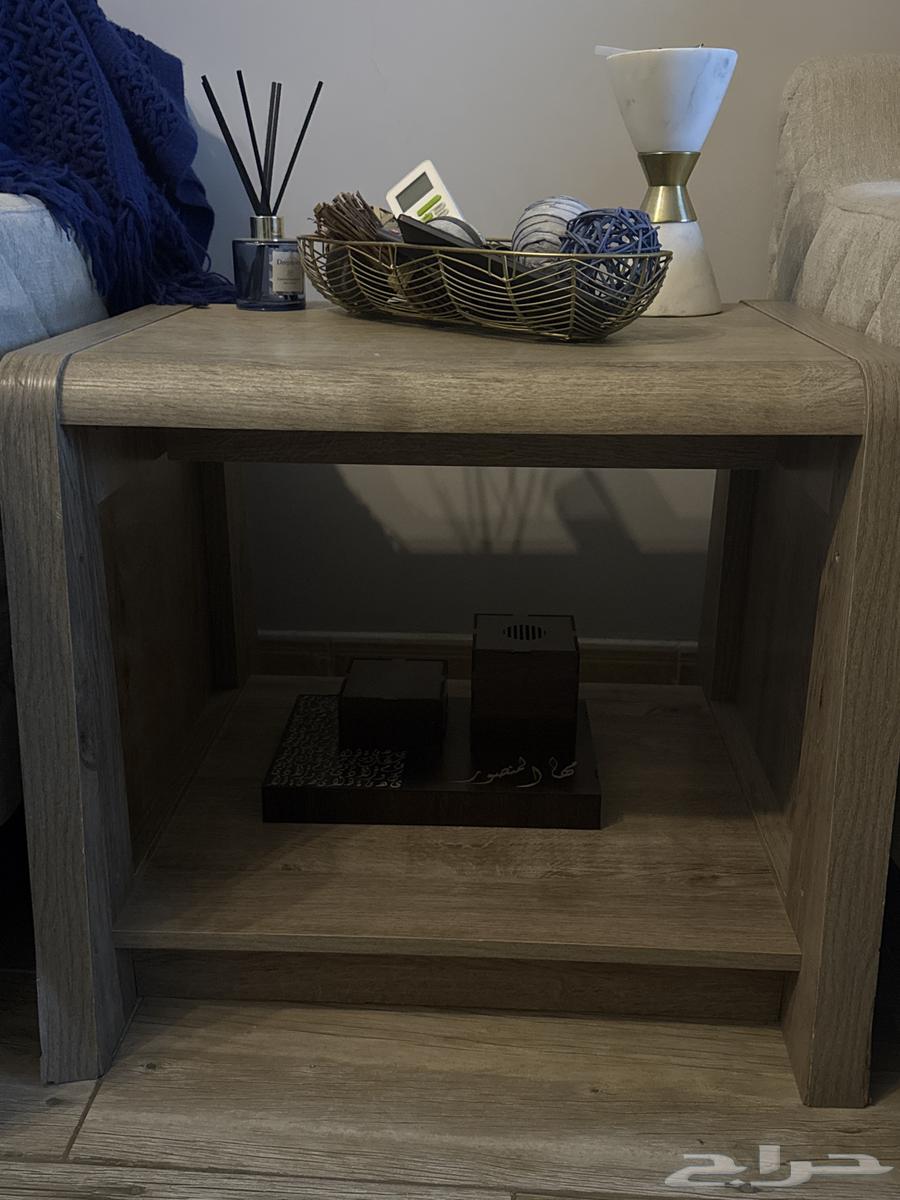 اثاث مكون من طاوله تلفاز   طاولة قهوة   اثنين خدمه64614571781763111