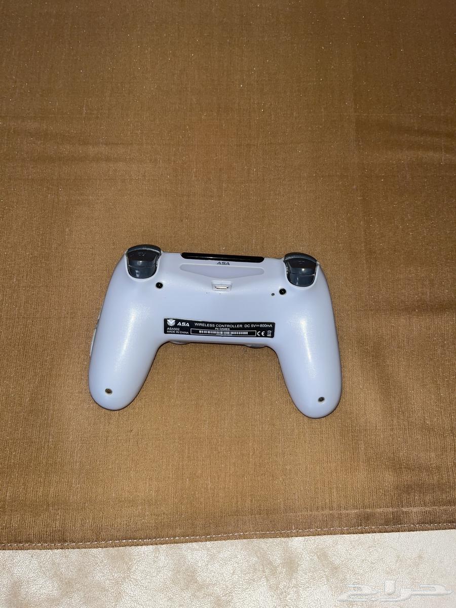 New Sony controller, no issues, selling because I bought a better one64607332941825111