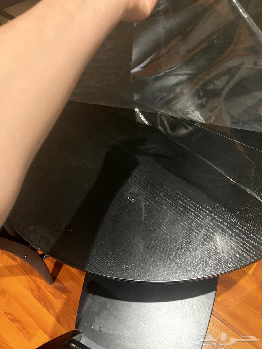 Soda table with five original chairs used for 3 years, the chairs are64607545381761112