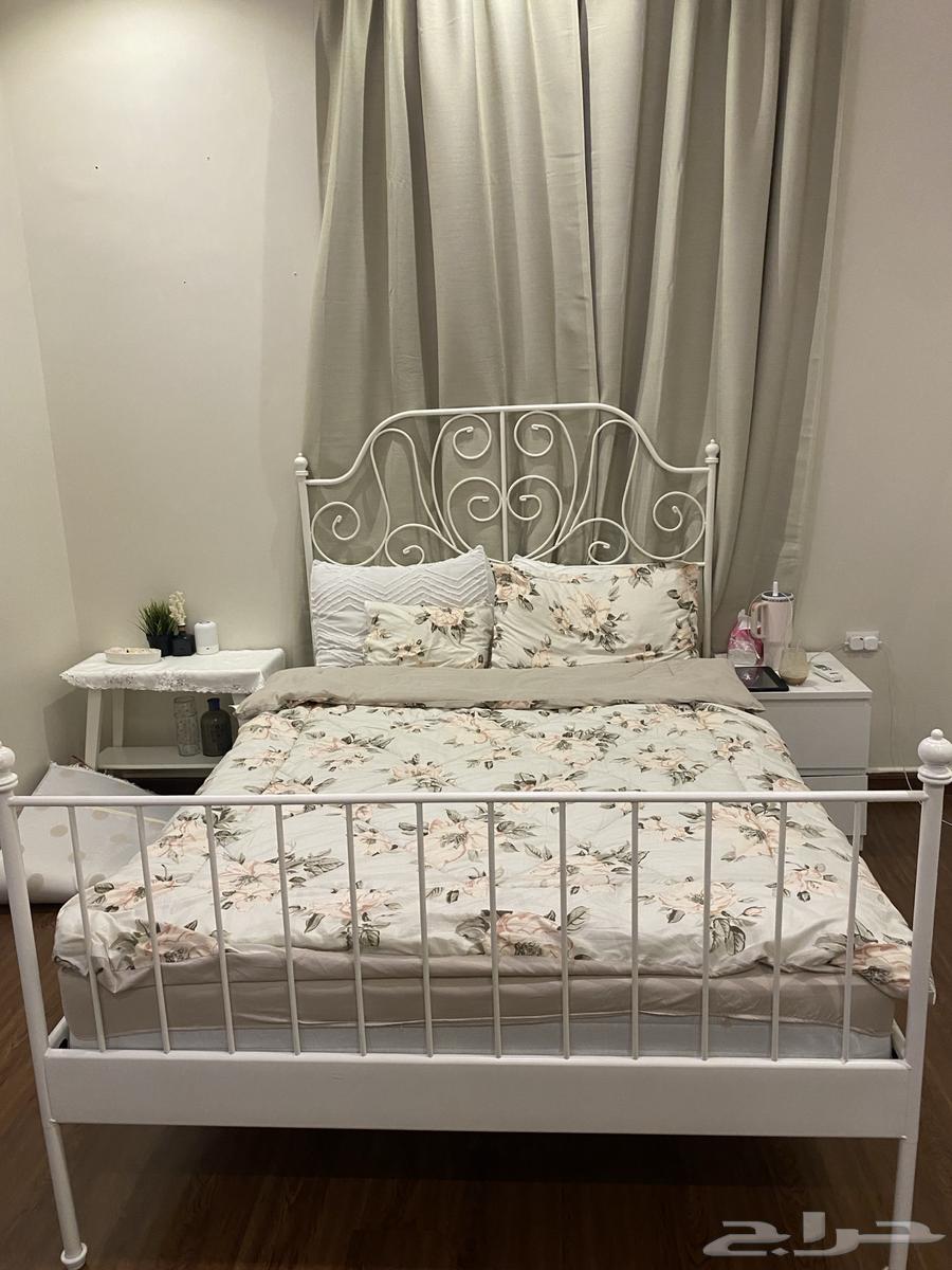 سرير ايكيا نفر ونص 200في160 مستعمل جديد ونظيف 1000 ري64612115116035110