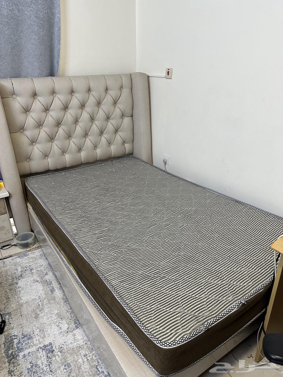 ركنة 3 متر وسرير120 بالمرتبة للبيع64610979690753114