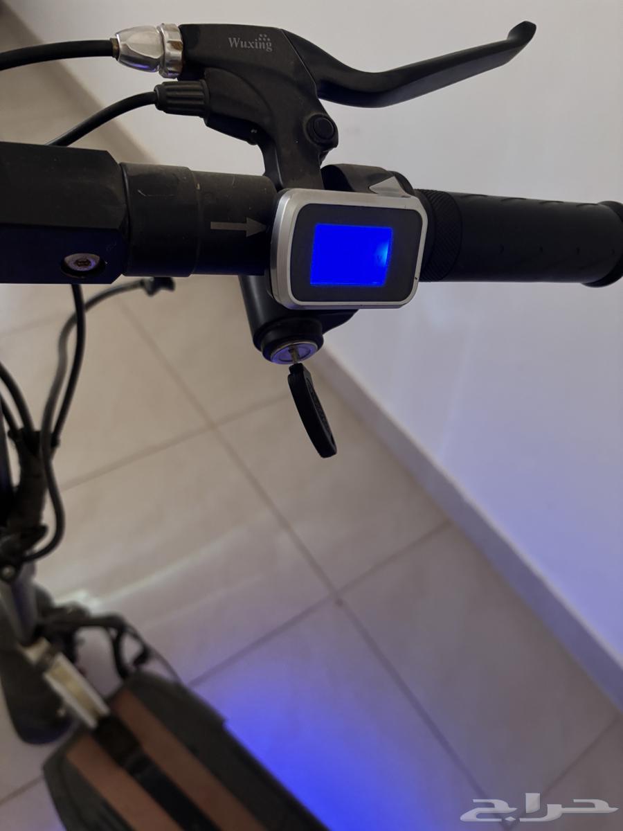 سكوتر كهربائي للبيع64615275747586113