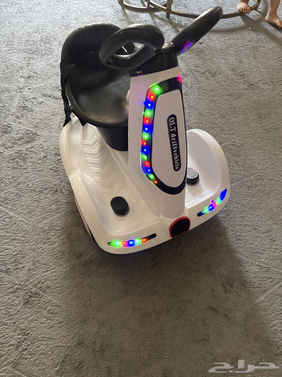 سكوتر نظيف جدا مع ريموت64609573420417111