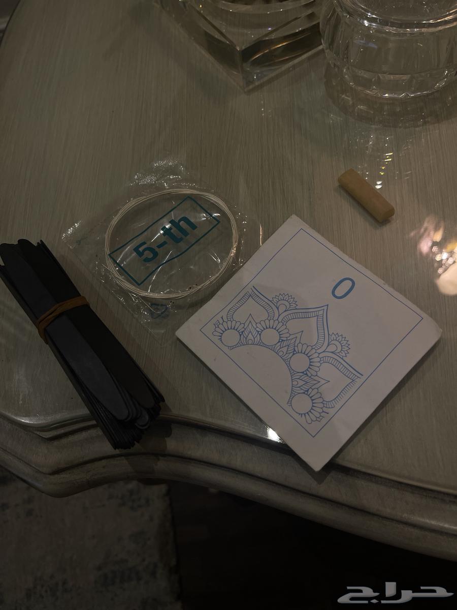 Professional Oud in Excellent Condition64610716388225113