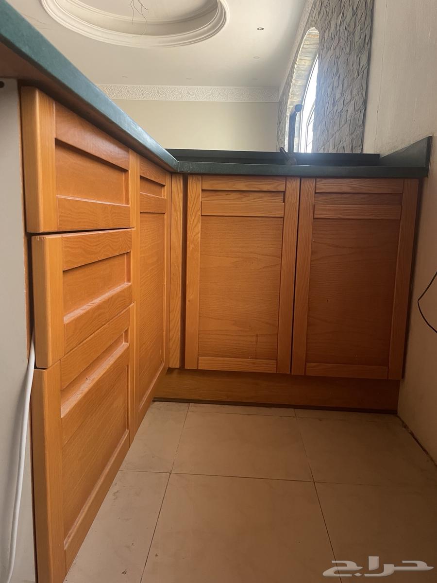 كاونتر مطبخ مع مغسلة (السعر عالسوم)64606433238786114