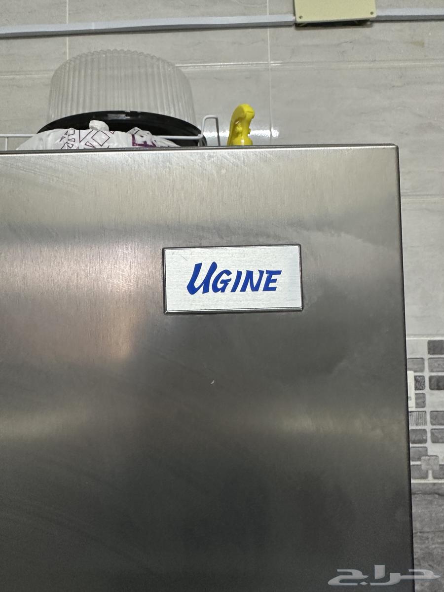 ثلاجة جديدة للبيع يمكن لها سنتين64612871458945113