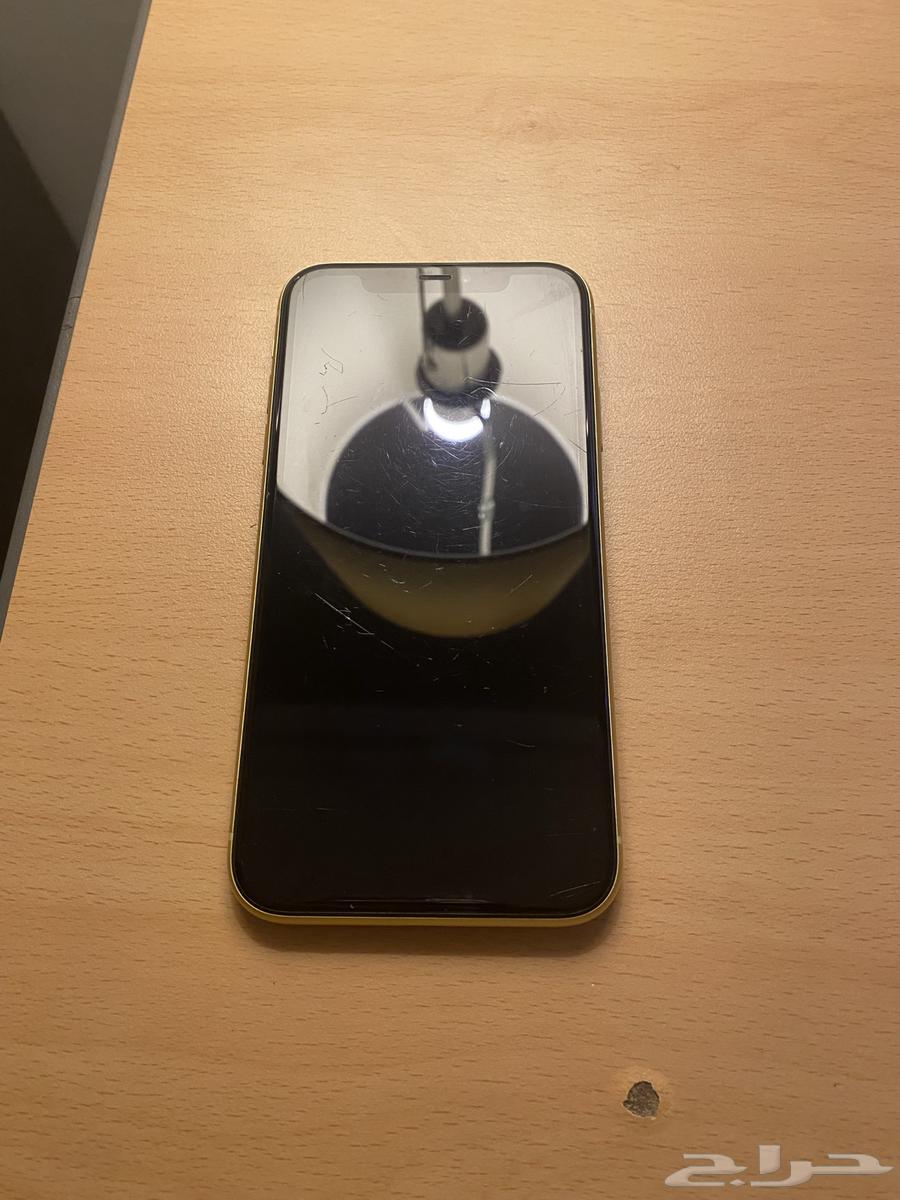 آيفون 11 اصفر 64 قيقا64610891785217113