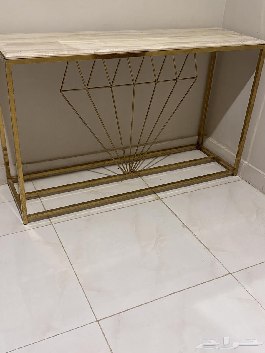 طاولة مدخل للبيع 35064614048705922111