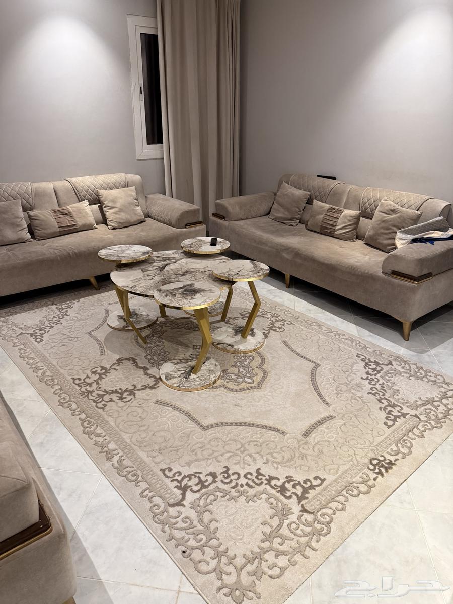 كنب للبيع 1000 اللى له رغبه فيه الله يحيه64614384888450111