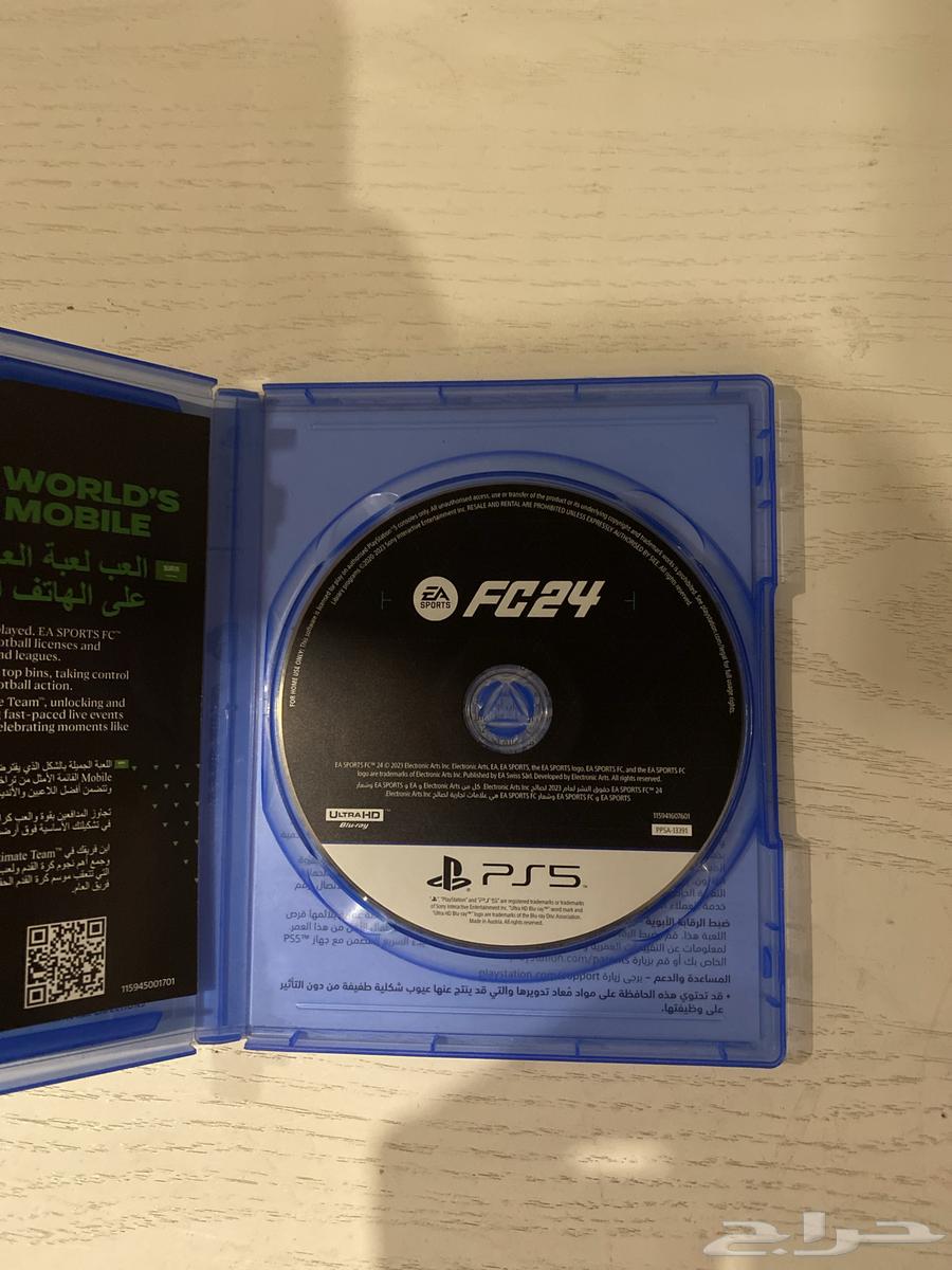 شريطين سوني 5 ( قراند و فيفا 24 ) بالسعر الي يناسبك64611804454658113
