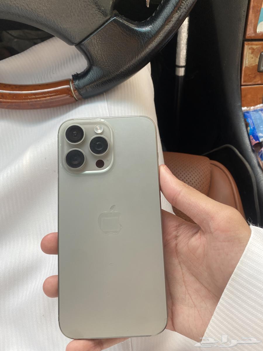 ايفون 15 برو ماكس 256 قيقا64611654744193111