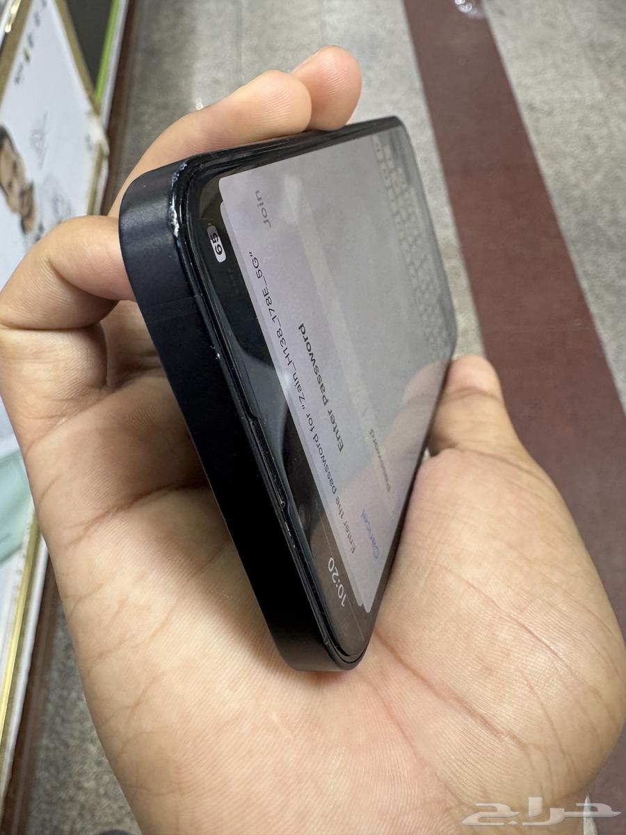 ايفون 16e. ا 256 قيقا64608278168065114