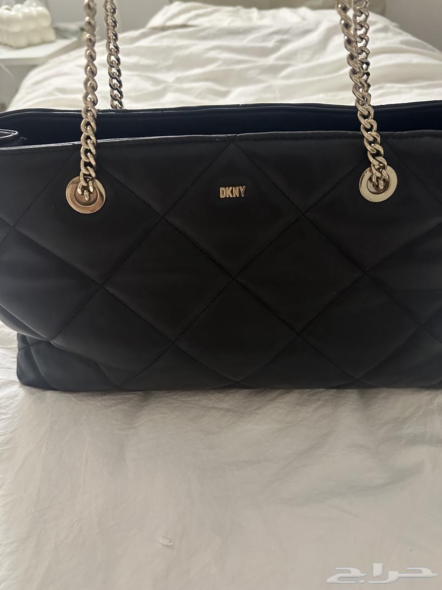 شنطة DKNY الاصليه64606319768449113