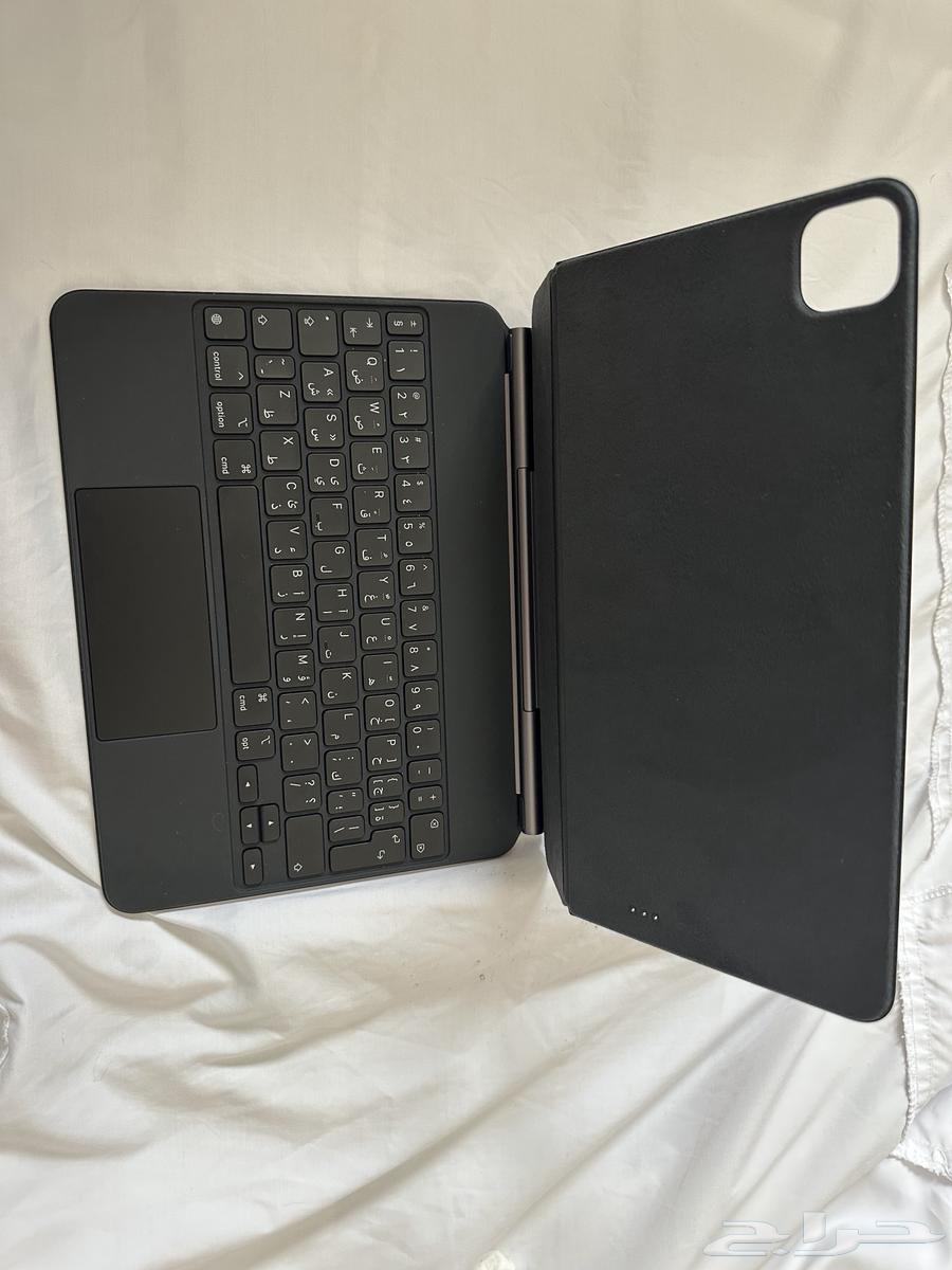 ماجيك كيبورد الجيل الثالث ipad pro.. 11 inch (3rd g)64609970445057110