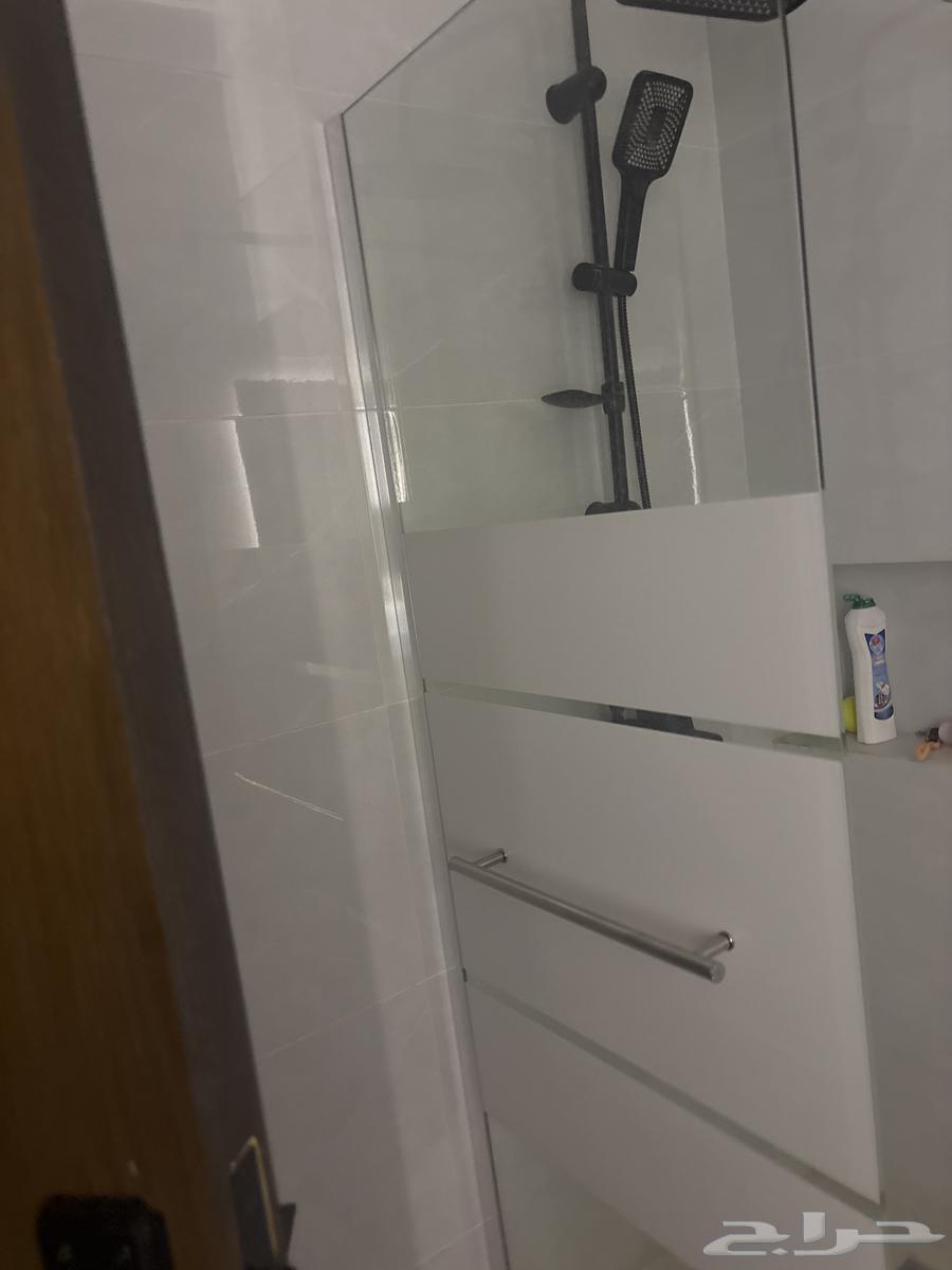 بارتشن زجاج للبيع64611142091521111