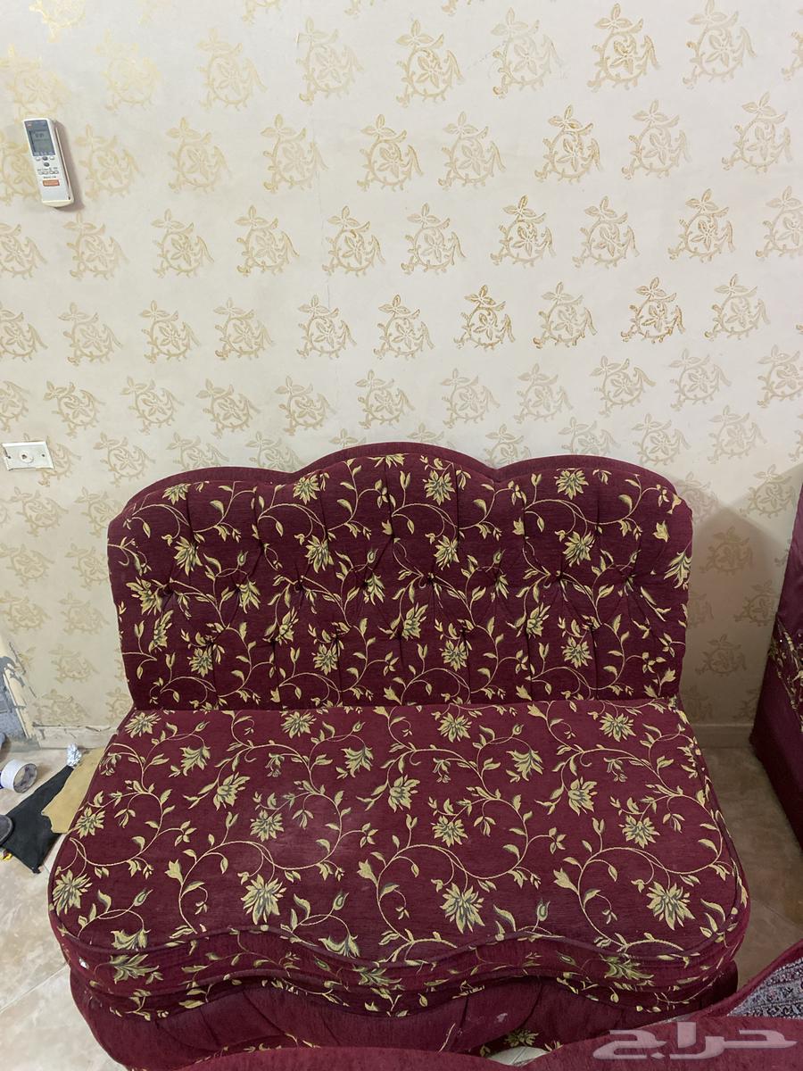 كنب مستعمل للبيع على السوم64609348948995113