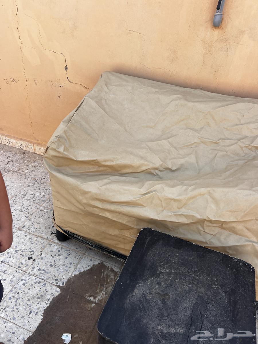 كنب حديد عدد 2حبة للبيع64610281236611110