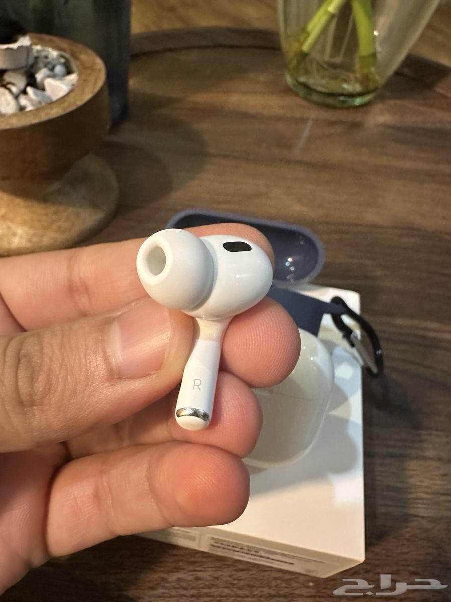 For Sale: AirPods Pro 2 – Lightning Version (iPhone Charger)64613141420161113
