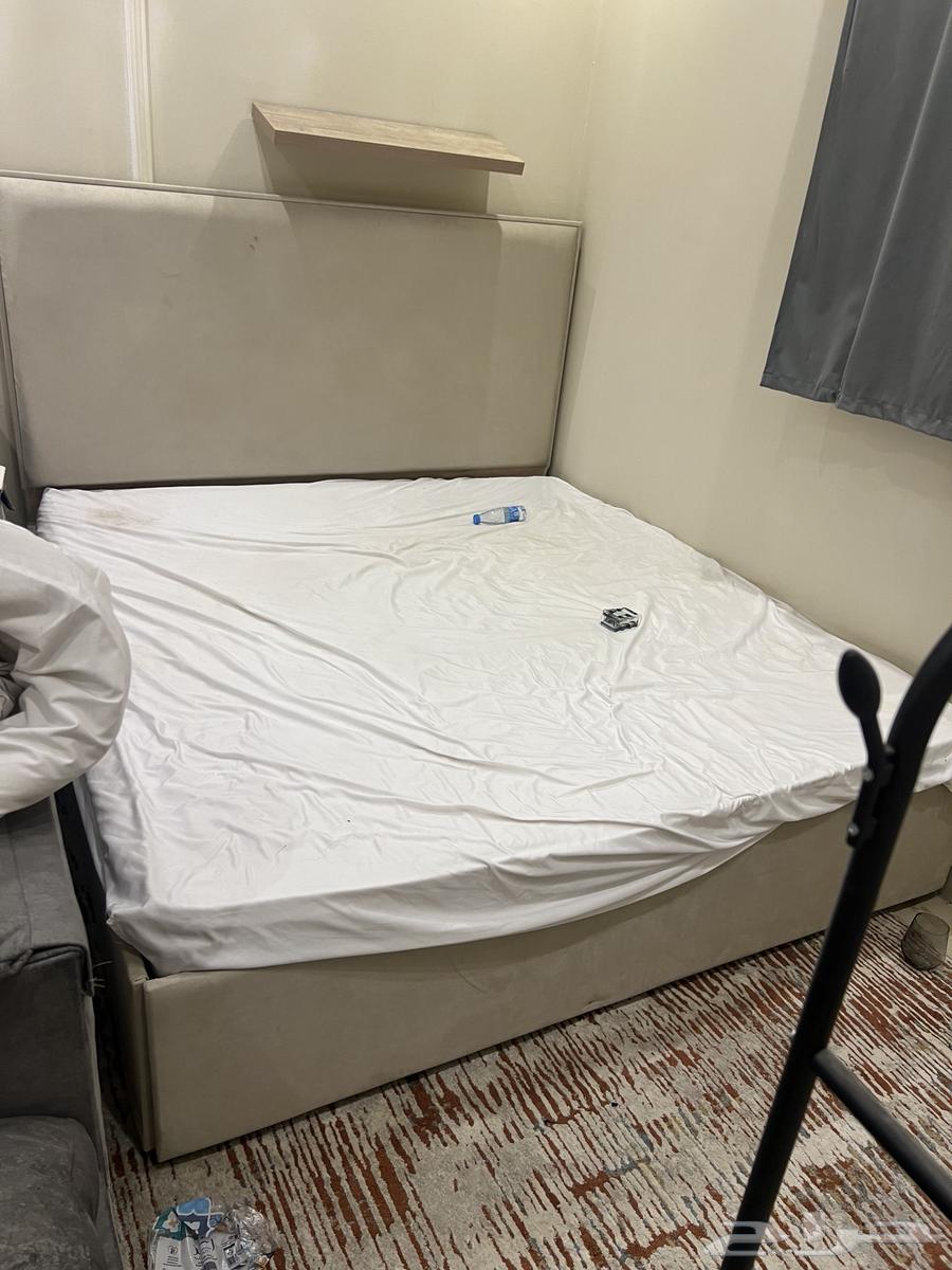 كنب وسرير مستعمل للبيع64614695694082112