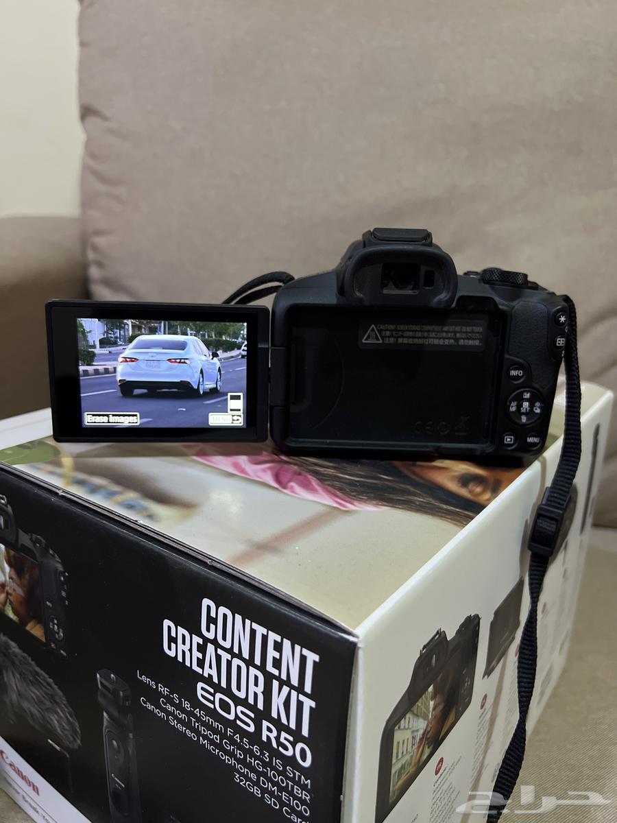 للبيع  كاميرا كانون Canon EOS R50 بحالة ممتازة64610703971459111