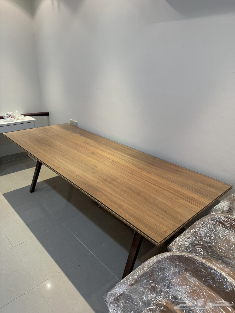 طاولة طعام للبيع64612412901377110