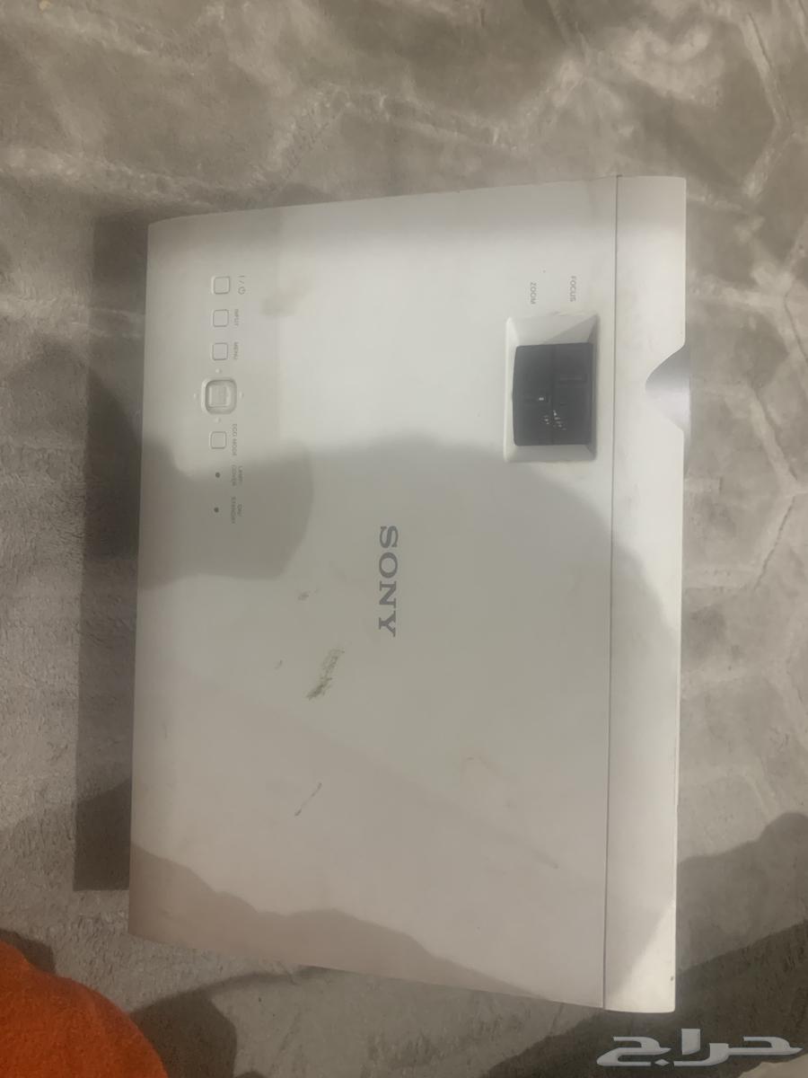 بروجيكتر للبيع64614061062531111