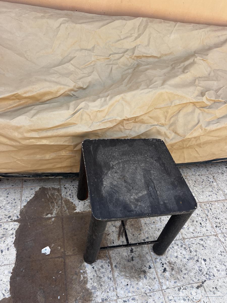 كنب حديد عدد 2حبة للبيع64610281236611112