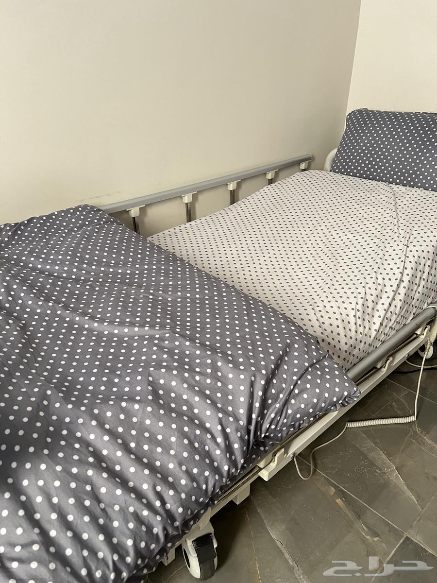 سرير طبي كهرباىي64609933246081110