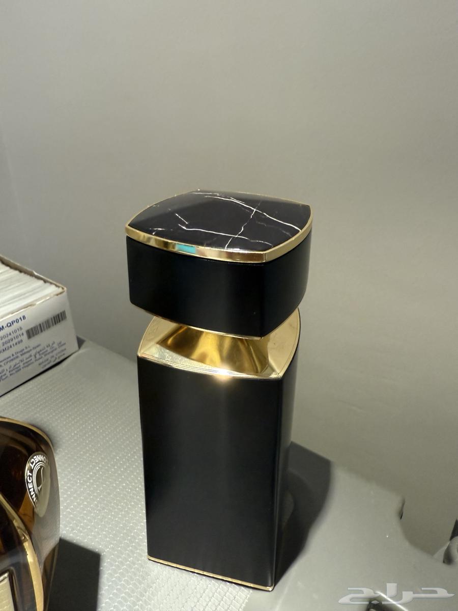 عطور نيش فخمة (امواج ديسيجن اليكساندريا 2 Onekh )64613545328771110