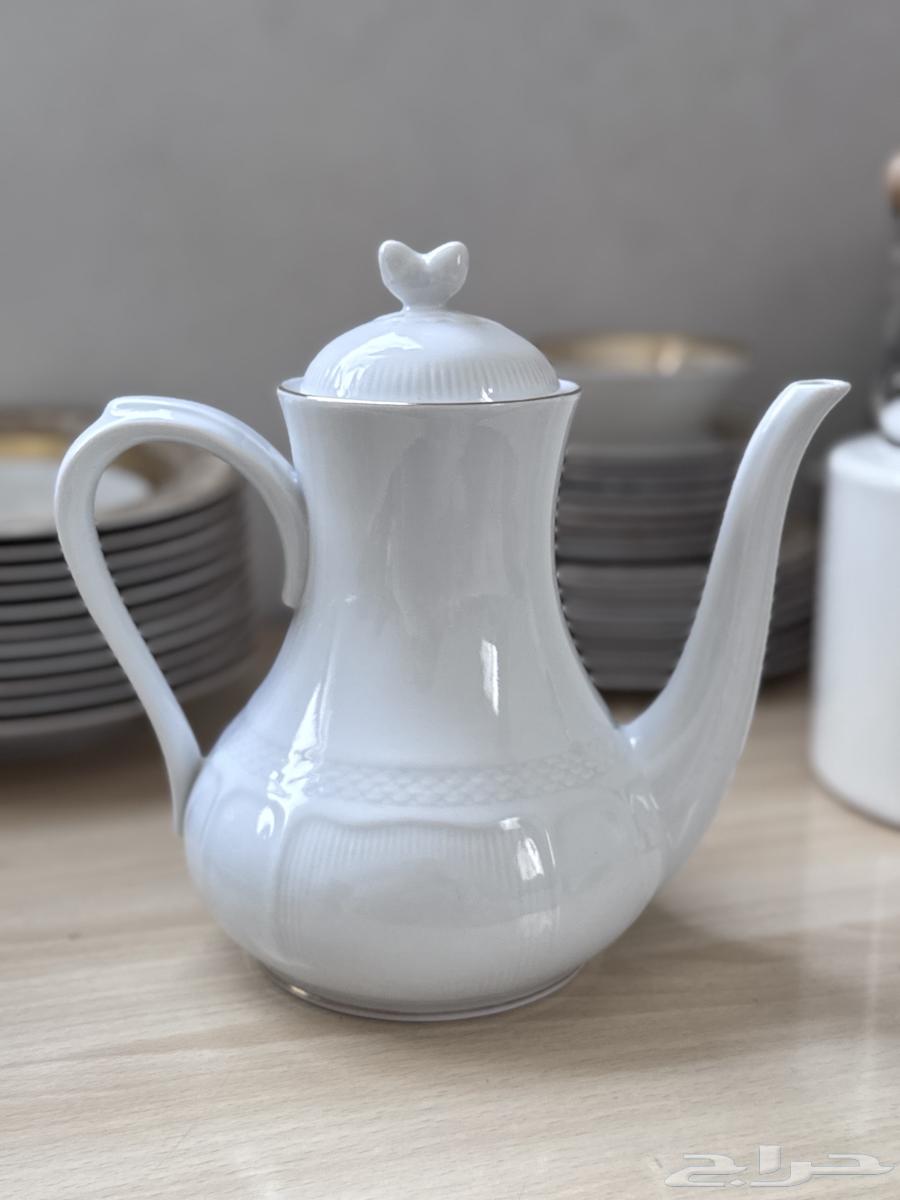 للبيع  إبريق شاي Tognana أبيض   بحالة ممتازة64609299336963110