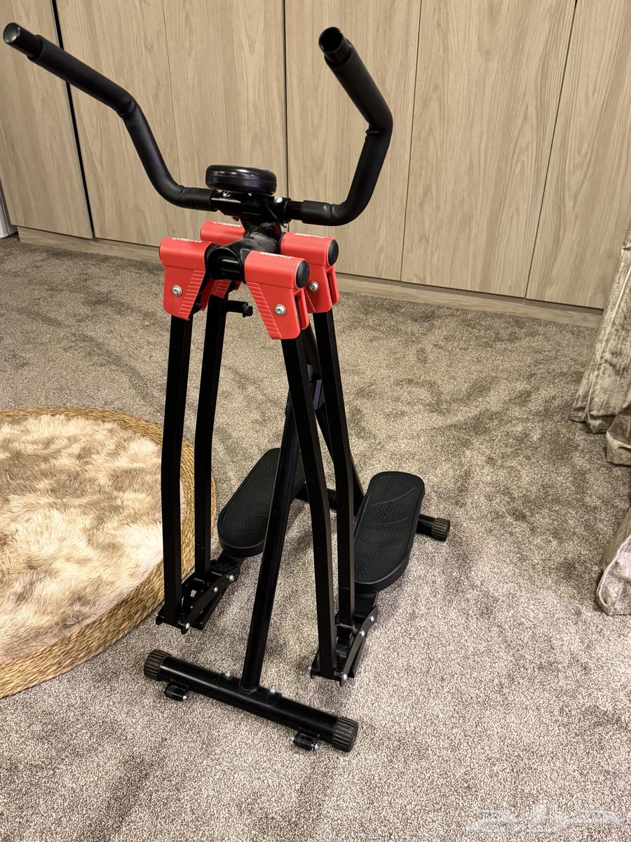 Optical exercise device64607508565505110