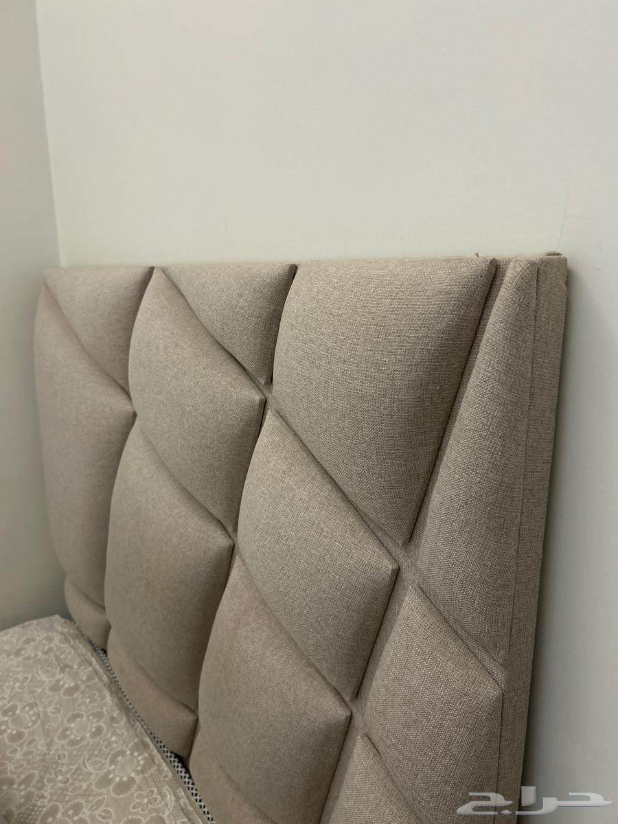 سريرين نفر نظيفات وجوده ممتازه مع الاسفنج جودته عاليه64615968254339112