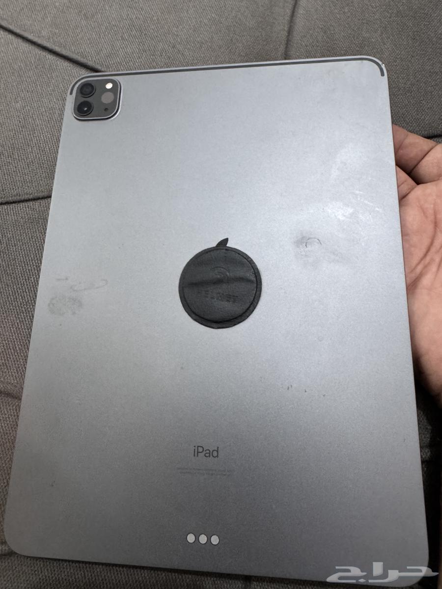 أيباد برو نظيف لم يفك على الشرط للبيع64614670919937111