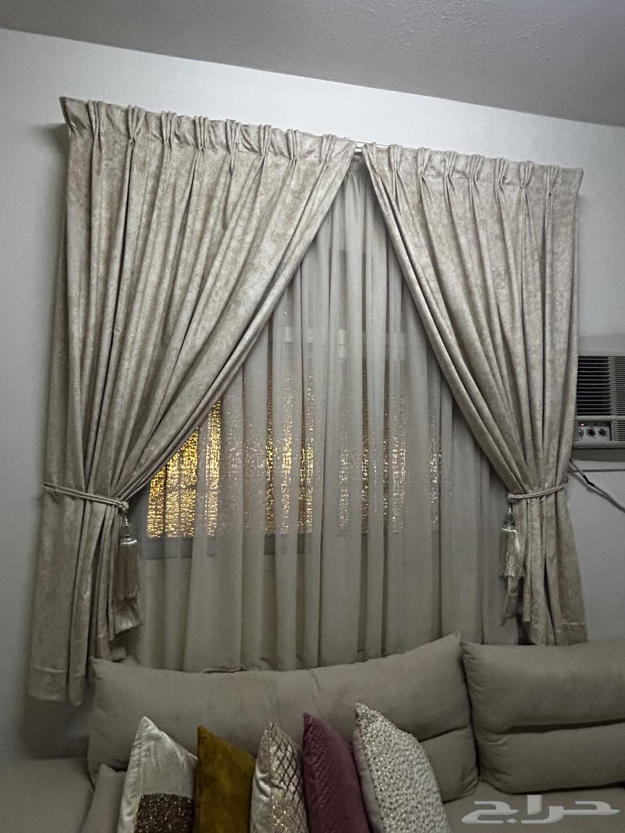 جلسة معروضة للبيع64608140885505111